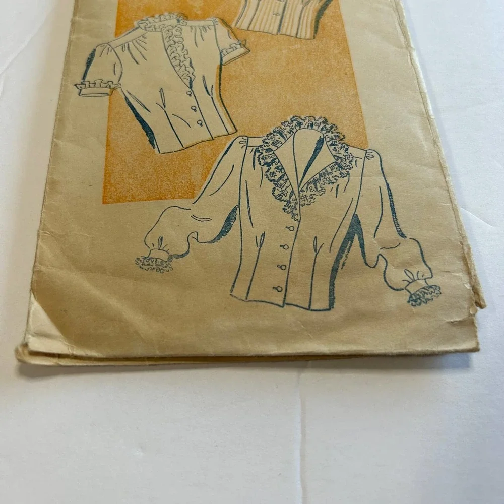 Vintage 1940's New York Pattern‎ #1794 Blouses Size 14-32